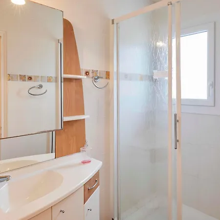 Maison Spacieuse 9 Pers, Proche Plage, Terrasse Et Jardin - - Fr-1-323-446 Hébergement de vacances Saint-Hilaire-de-Riez