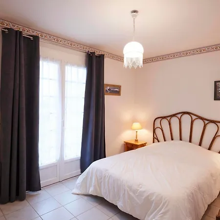 Maison Spacieuse 9 Pers, Proche Plage, Terrasse Et Jardin - - Fr-1-323-446